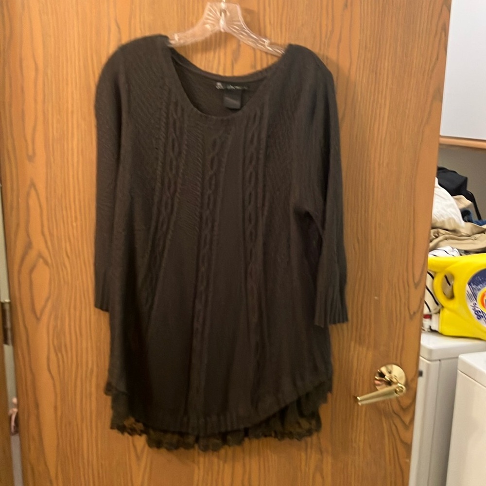 Green sweater XL.